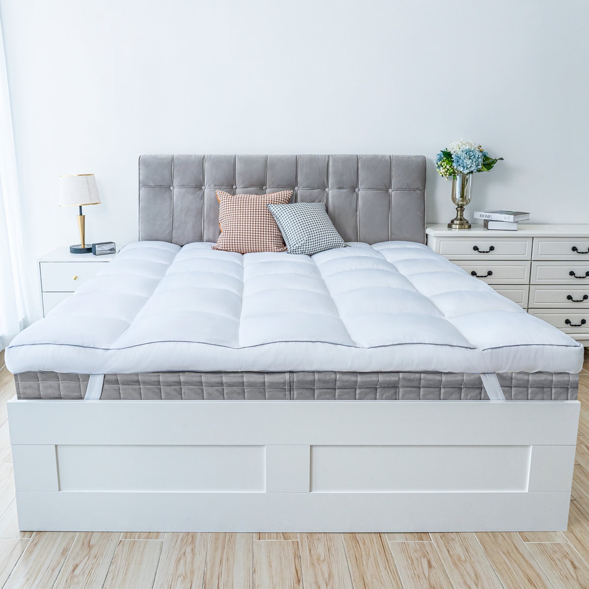 Lovette 4" Plush Down Alternative Mattress Topper, Pillow Top Mattress Pad with Elastic Straps, OEKO-TEX® Certified